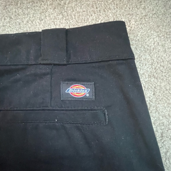 Dickie’s Black Cargo Pants - Picture 2 of 4
